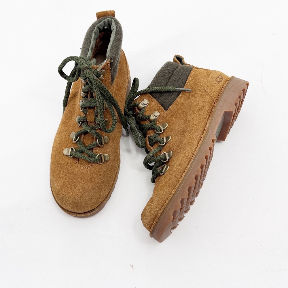 UGG Kids Barelo Suede Hiking Boots Chestnut Brown Olive Green Size 2 1001497
